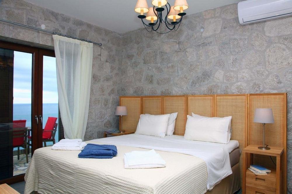 Milos Paradise Luxury Villas Айос-Никитас Экстерьер фото